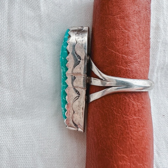 Vintage size 6.75 turquoise ring - Picture 3 of 4